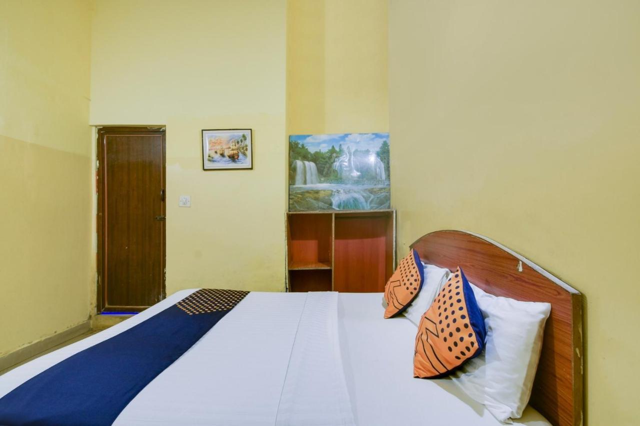 Spot On 74228 Galaxy Comforts Hotel Narasimharaja Puram Kültér fotó